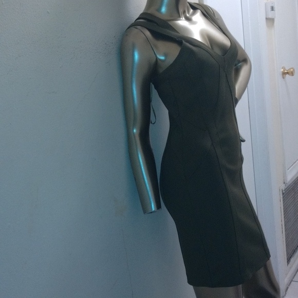 Tally weijl sweet pea green bodycon dress criss cross shoulder design size small - Picture 6 of 13